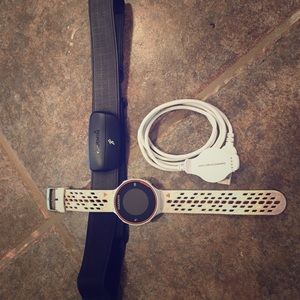 Garmin forerunner 620 gps watch